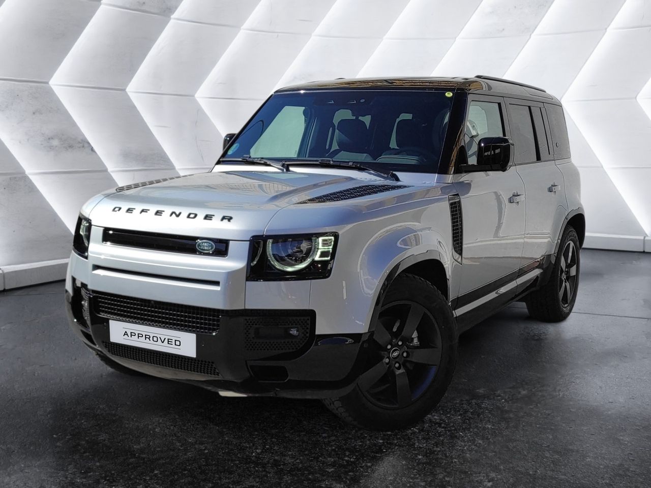 land-rover defender 2024 /