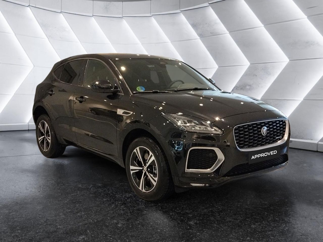 jaguar e-pace 2024 / foto grande (3)