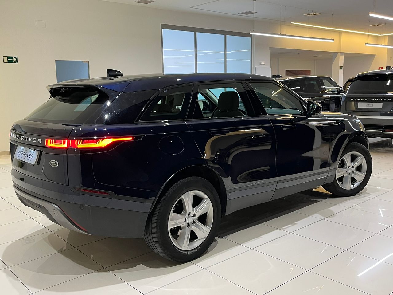 land-rover range rover velar 2023 / foto grande (3)