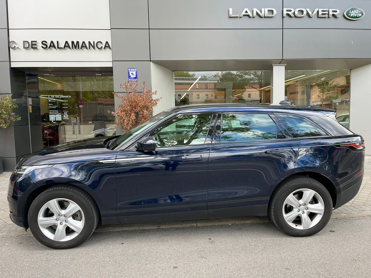 Foto land-rover range rover velar 2023 /