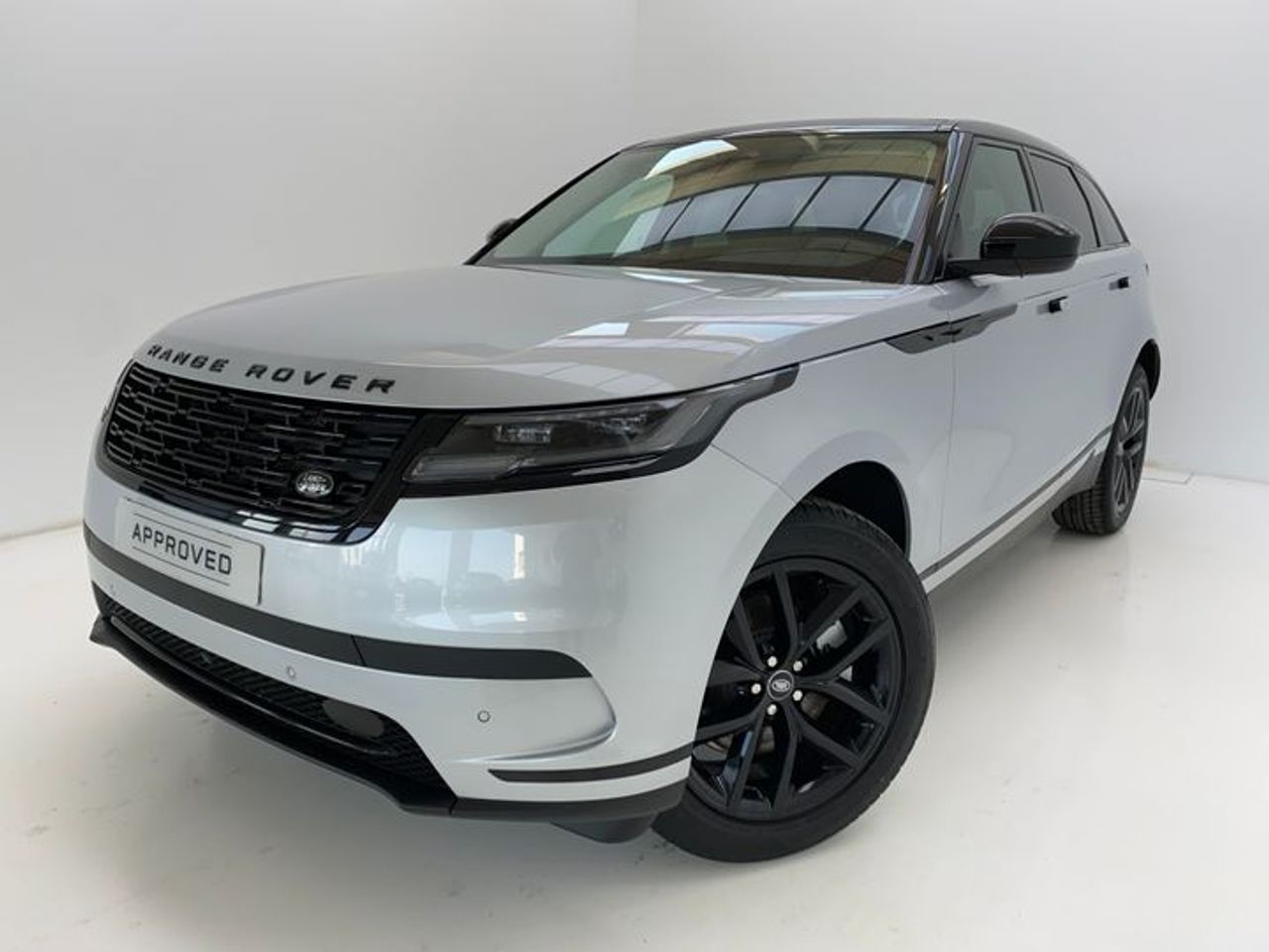 Foto land-rover range rover velar 2024 /