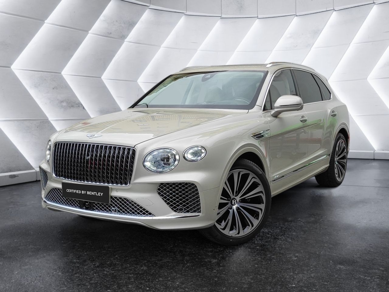 Foto bentley bentayga 2026 /