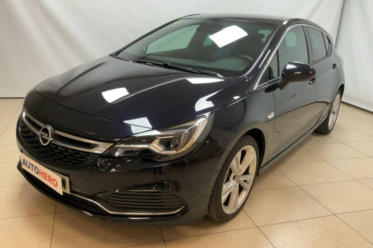 opel astra 2018 /