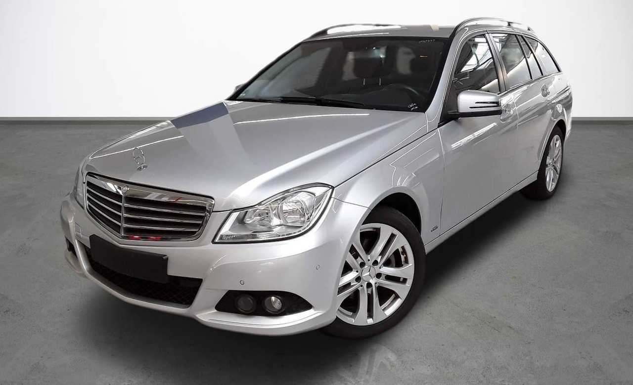 Mercedes Benz Clase C ocasión segunda mano 2014 Diésel por 13.900€ en Girona