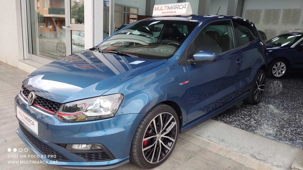 Volkswagen Polo ocasión segunda mano 2015 Gasolina por 17.500€ en Girona