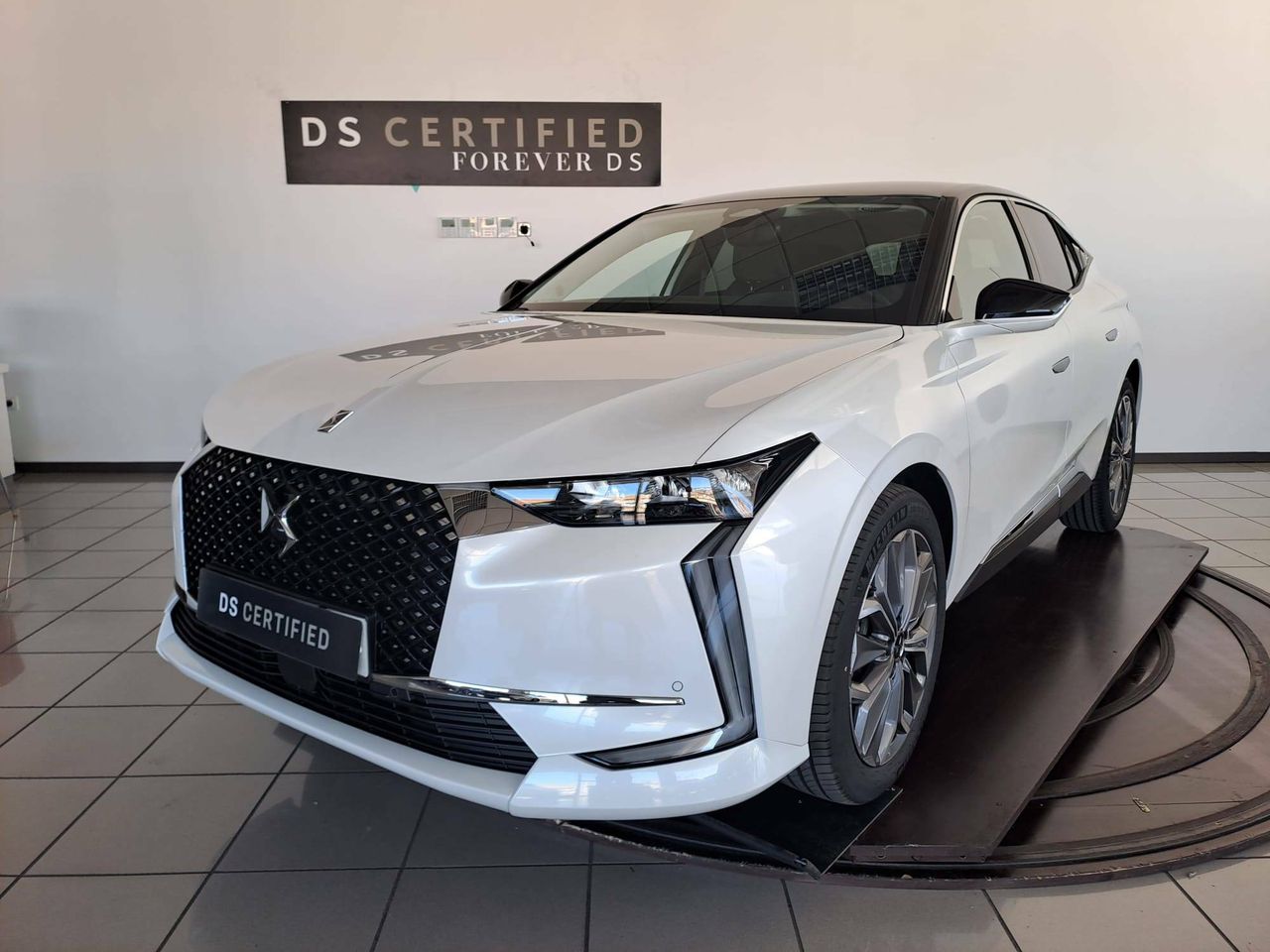 ds automobiles ds 4 2023 /